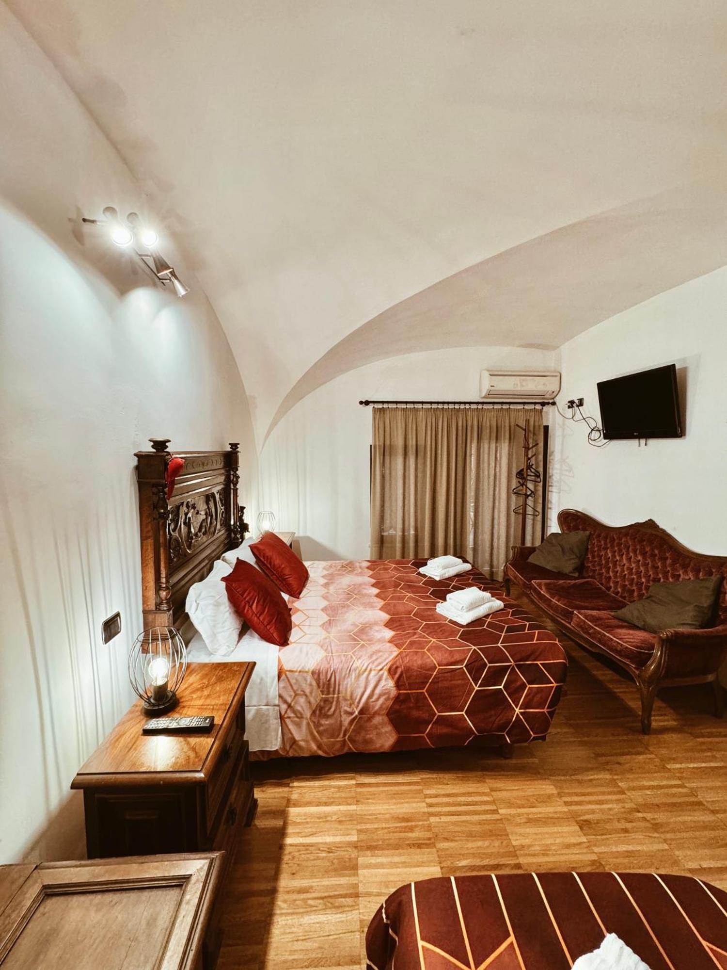 Residenza Tritone Luxury Guest House Trevi Fountain روما المظهر الخارجي الصورة