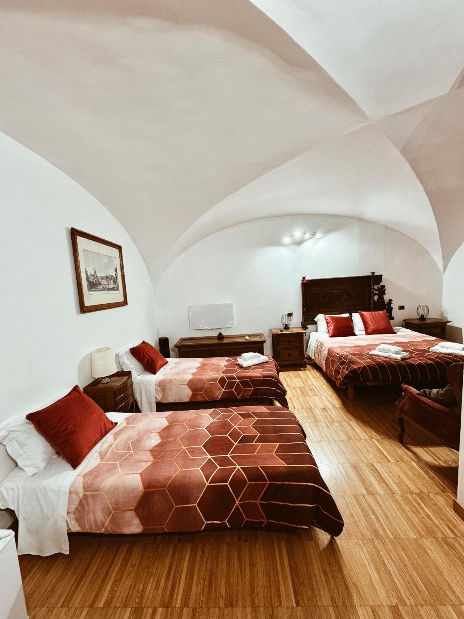 Residenza Tritone Luxury Guest House Trevi Fountain روما المظهر الخارجي الصورة