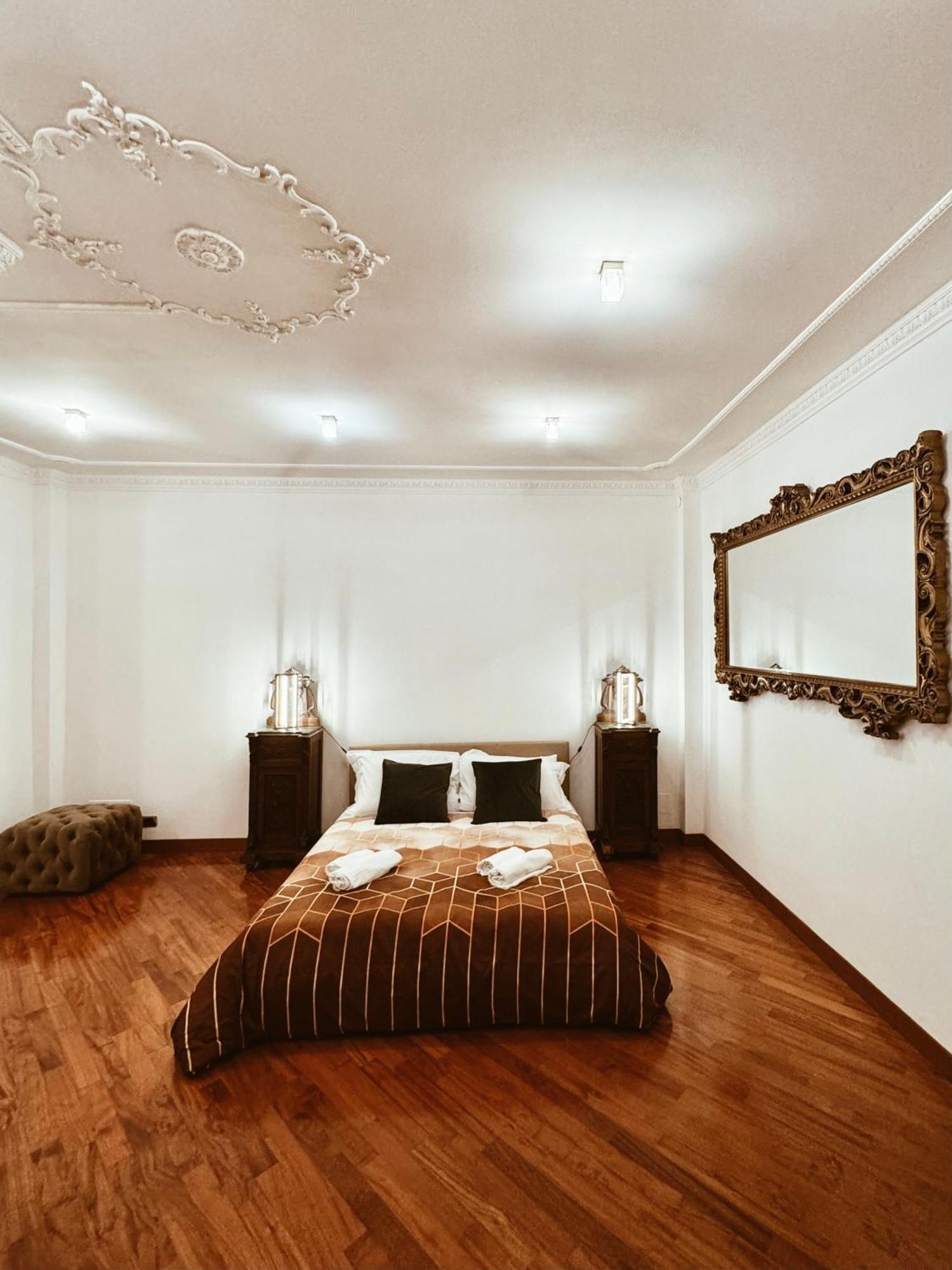 Residenza Tritone Luxury Guest House Trevi Fountain روما المظهر الخارجي الصورة