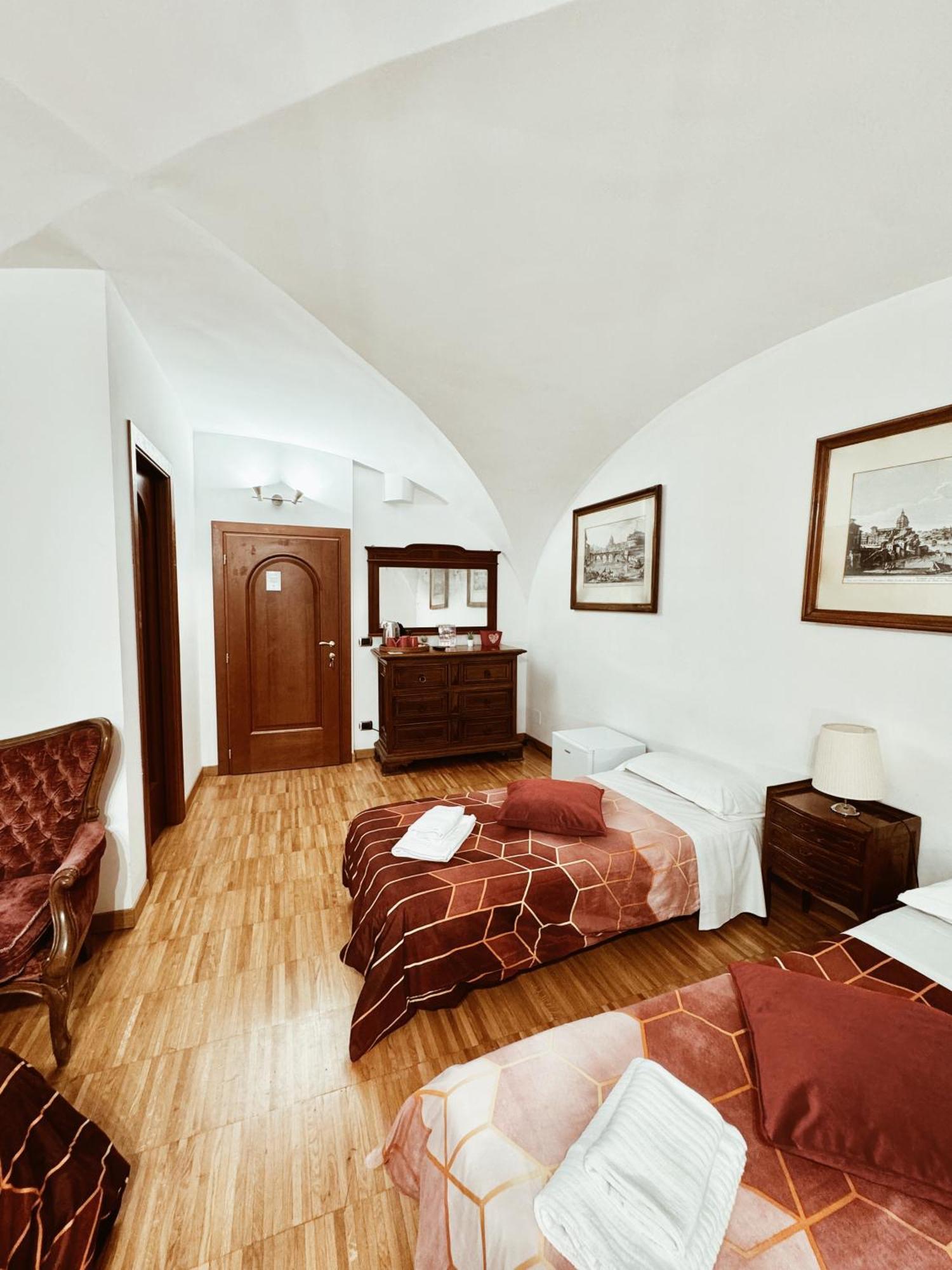 Residenza Tritone Luxury Guest House Trevi Fountain روما المظهر الخارجي الصورة