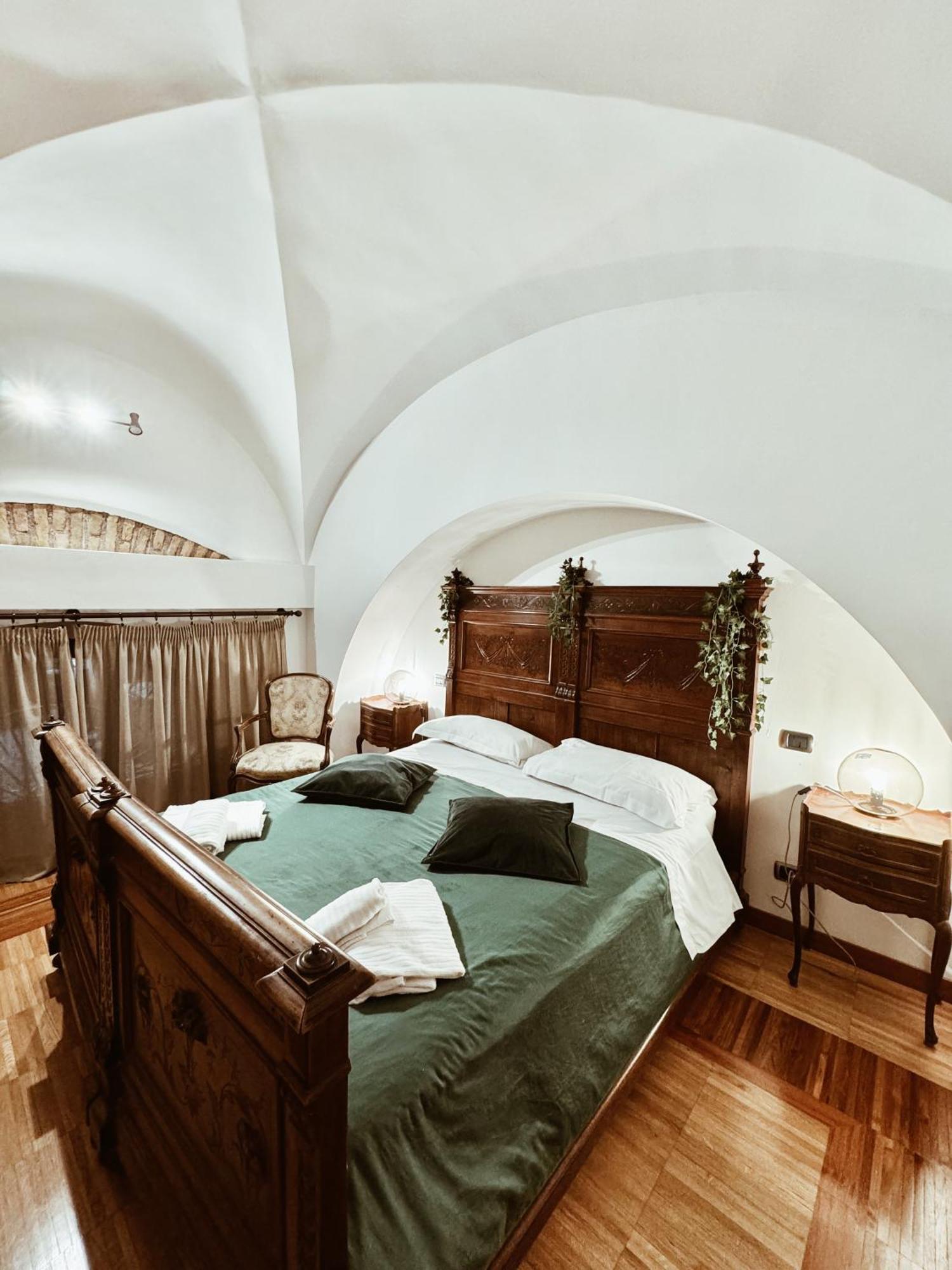 Residenza Tritone Luxury Guest House Trevi Fountain روما المظهر الخارجي الصورة